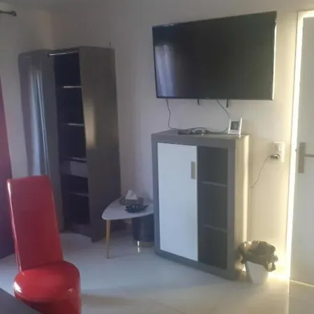 Sensuelle Love hotel *
